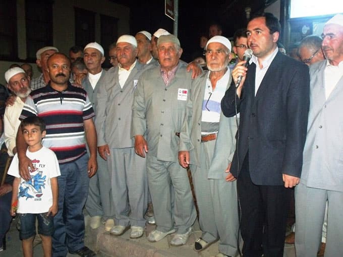 Taraklılı Hacılar dualarla uğurlandı
