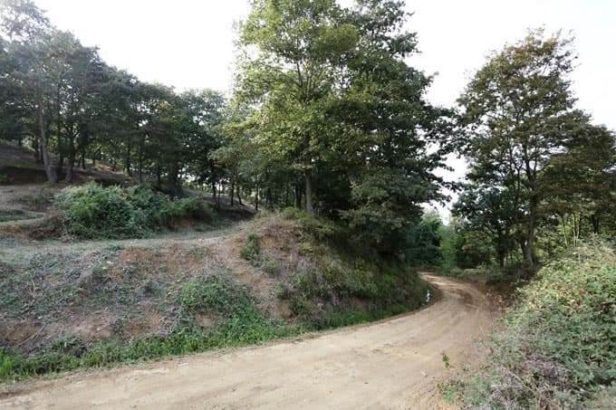 Motokros tutkunlarının yeni adresi Serdivan yamaçları
