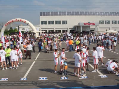 <p align="center"><strong><font face="arial,helvetica,sans-serif" size="2">Ekiden Etkinliği</font></strong></p>