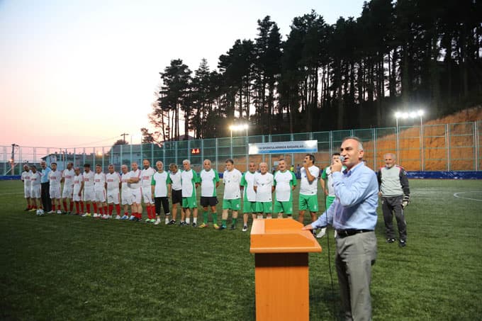 Sapanca Belediyesi Olgunlar Futbol Turnuvası ödülleri 