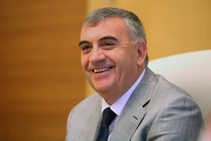 100 kilometrelik hattın yarısı tamamlandı