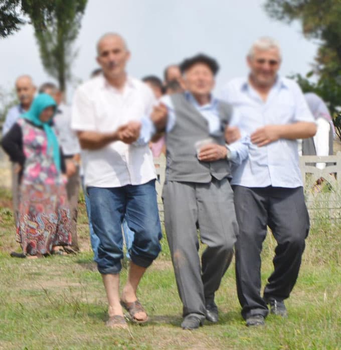 Kayıt sırasında kalp krizi geçirdi