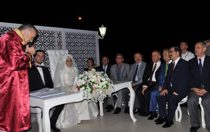 DOKAP Başkanı Yüce'nin oğlu evlendi