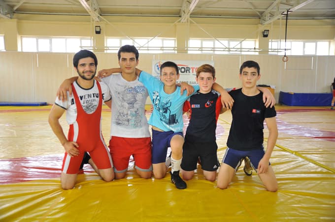 Hendek'ten 5 sporcu Millî takımda