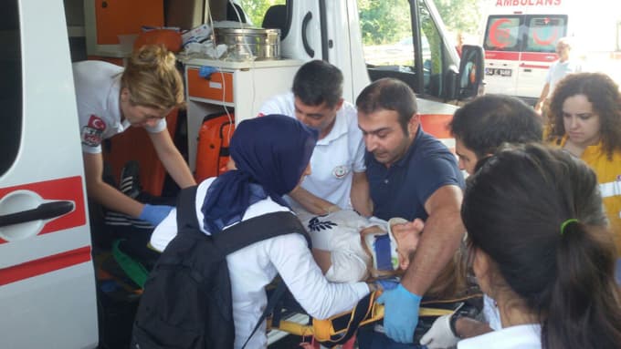 Yolcu otobüsü şarampole yuvarlandı!
