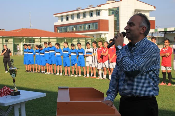 Sapanca Akademispor sezonu açtı
