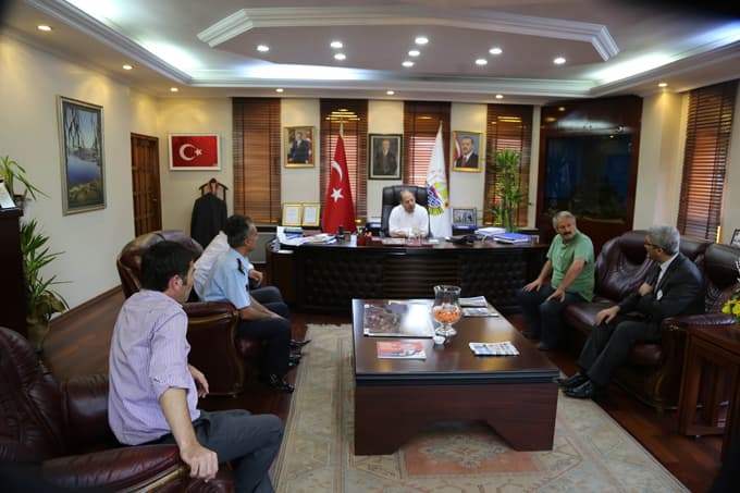 Recep Akdağ, Sapanca Belediyesi'ni ziyaret etti

