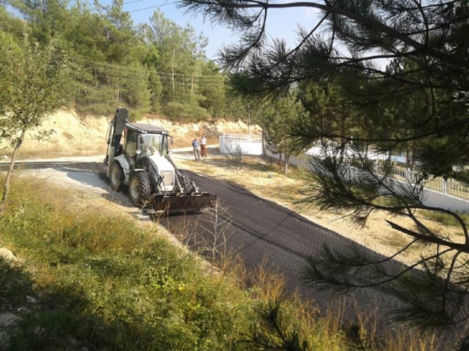 Taraklı Belediyesi, asfaltlama çalışmalarına devam ediyor