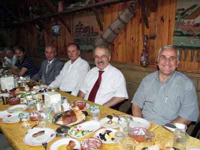 Milli Eğitim'den İftar Yemeği