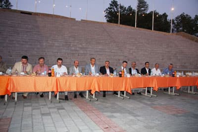 Sivil Toplum Örgütleri Hendekteydi
