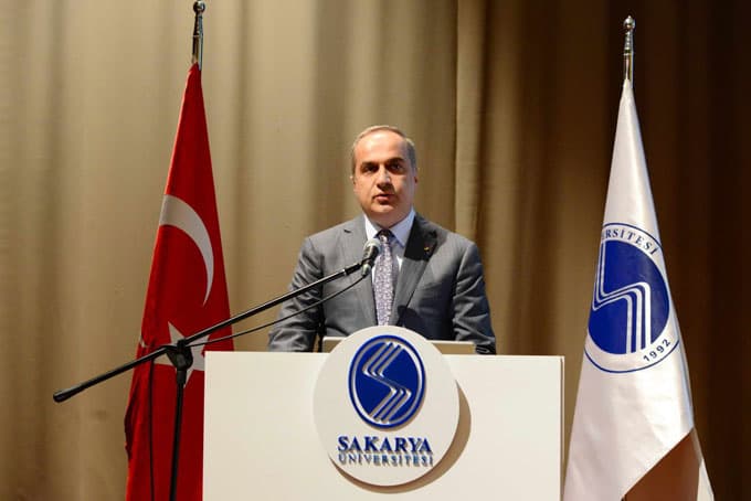 SAÜ'lü öğrenciler işe yerleştirildi