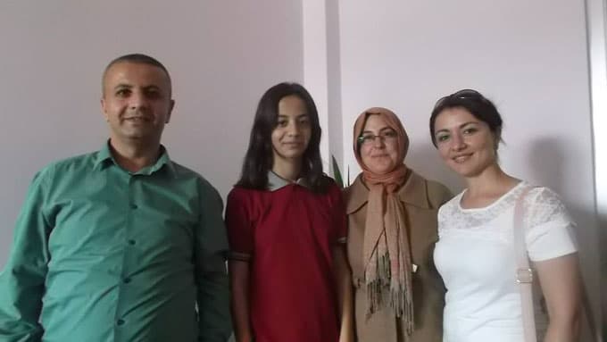 Emekli oldu, sahalara indi
