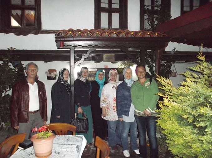 Taraklılı kadınlardan, Göynüklü kadınlara ziyaret