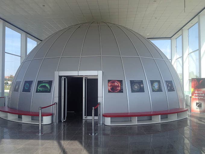 Serdivan Planetaryum yeni döneme hazır