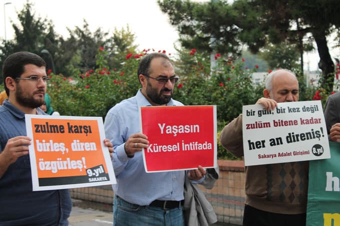 Başörtüsü Platformu, eylemlerinde 10. yılına girdi
