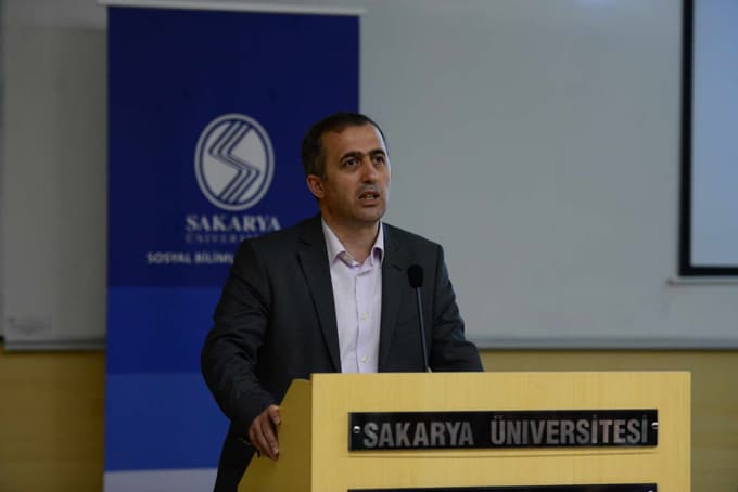 Prof.Dr.Asutay: "Alternatif bir İslam ekonomisi mümkün"