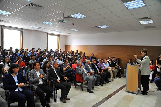 Sakarya Üniverstesi'nde tanışma toplantısı 