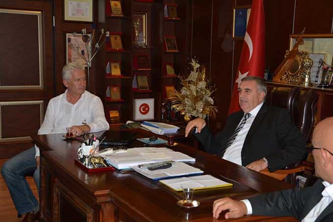 Toçoğlu, İspiroğlu'na geçmiş olsun ziyaretinde bulundu