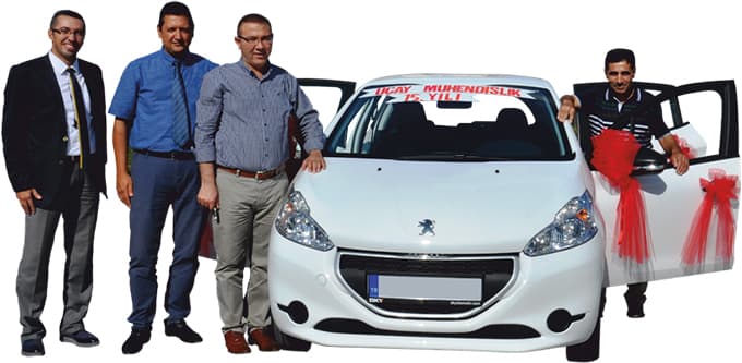 Sakaryalı Mehmet Tosun, çekilişten otomobil kazandı