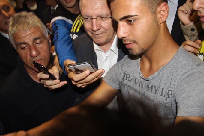 Aziz Yıldırım Sakarya'ya geldi