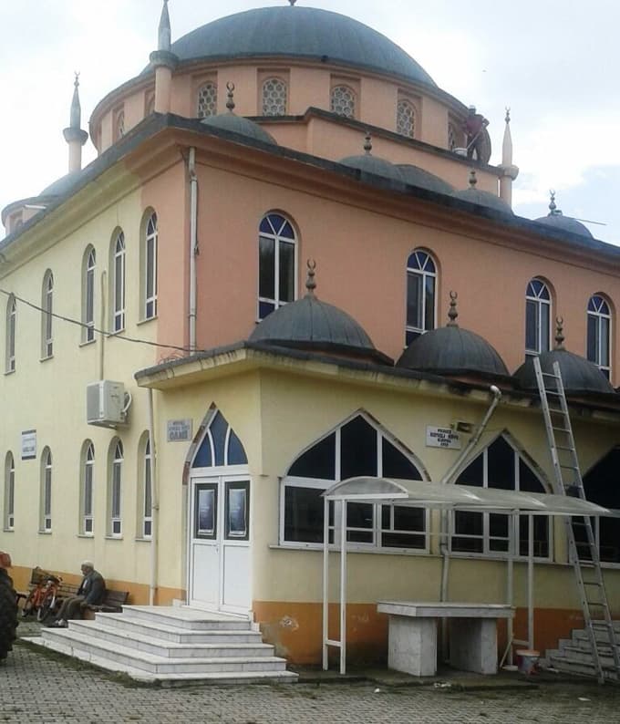 Camiye imece usulü tadilat