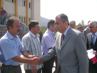 Vali Hüseyin Atak Taraklı'da