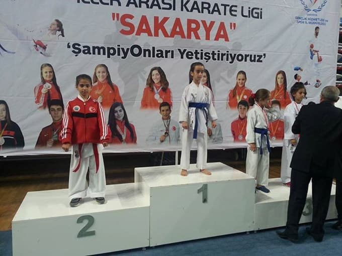Hendekli sporculardan üstün başarı