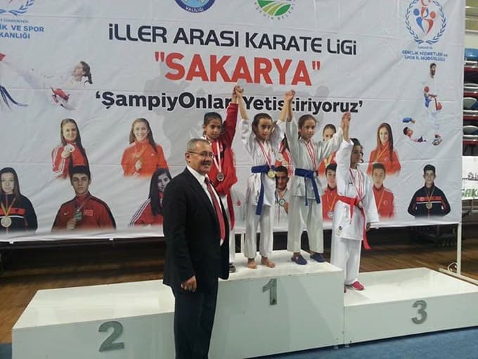 Hendekli sporculardan üstün başarı