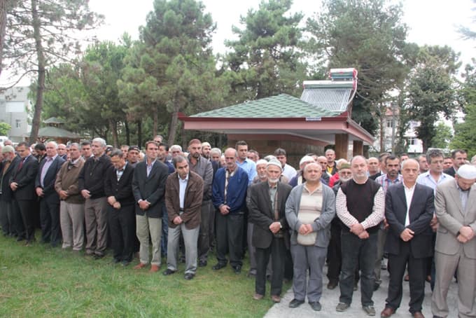 Cenaze namazını Sakarya Müftüsü İlyas Serenli kıldırdı