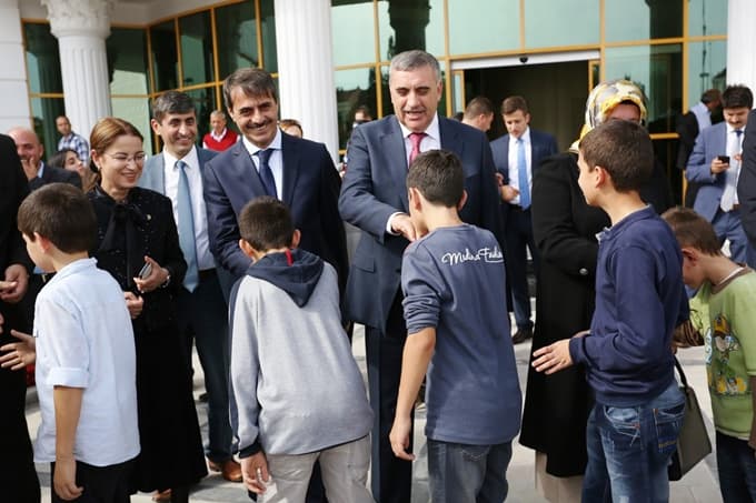 Serdivan'da bayramlaşma 2. gün olacak