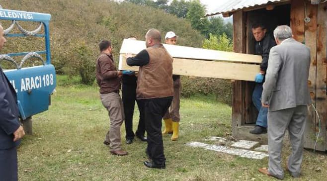 Bayram Sabahı İntihar Etti