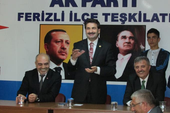 Ak Parti Ferizli İlçe Başkanlığı programına Üstün de katıldı