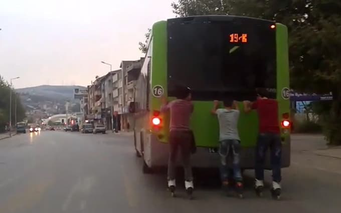 Patenci çocukların ölümle dansı