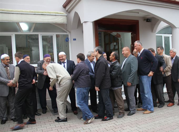 Budaklar'da Değişmeyen Gelenek Devam Etti