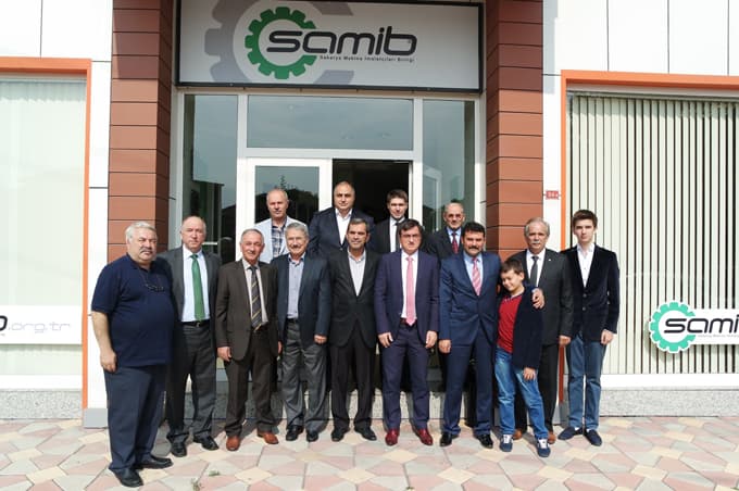 SAMİB üyeleri, dernek binasında buluştu