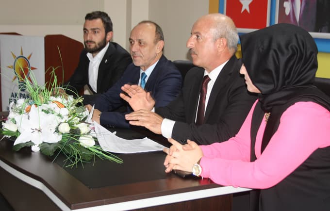 Erenler İlçe Teşkilatı basın açıklaması yaptı
