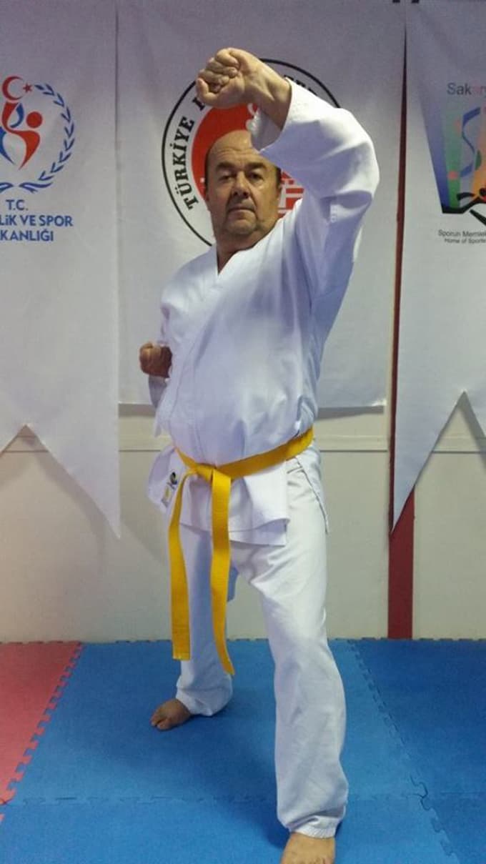 Geyve ilçesi Karate Kuşak imtihanı yapıldı