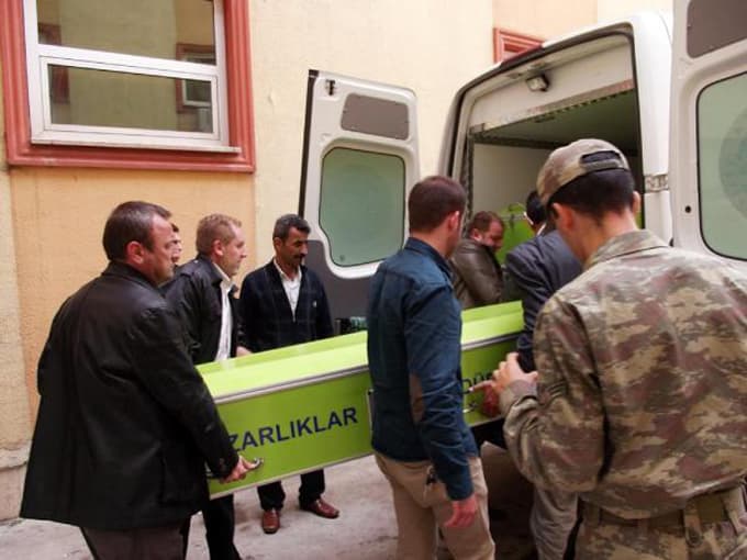 Bisikletle camiye giderken kazada öldü
