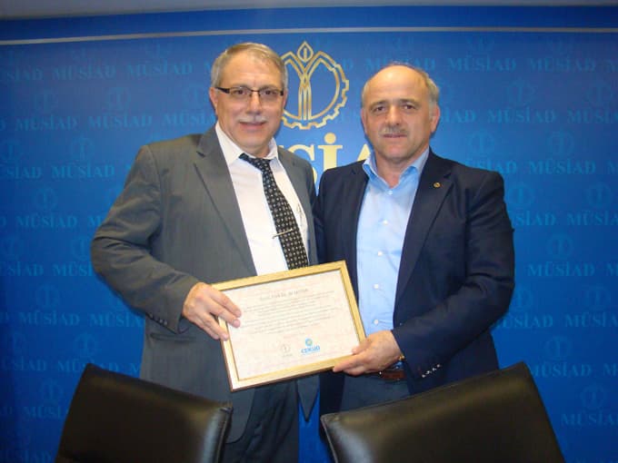 MÜSAİD Sakarya Şubesi konferans gerçekleştirdi