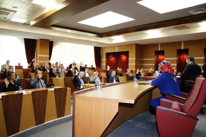 Serdivan Belediyesi Olağanüstü Meclis Toplantısı yapıldı