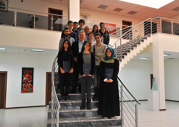 Rektör Elmas adaylığını açıkladı