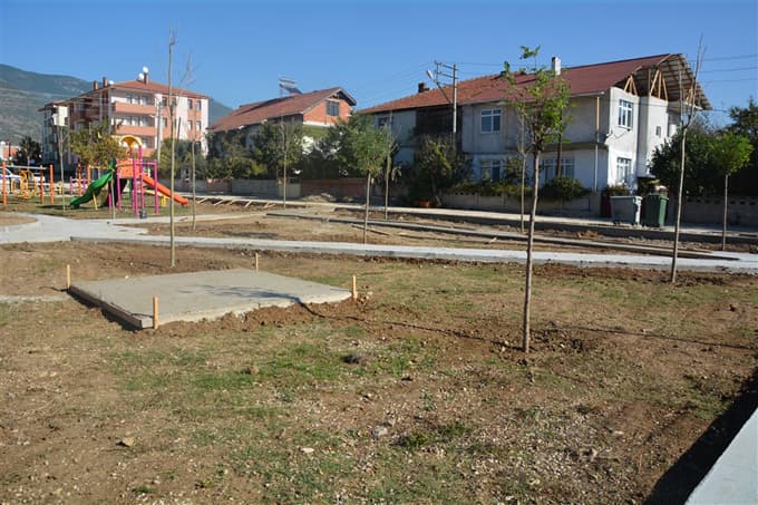 Pamukova Kaymakamlık Parkı çalışmaları devam ediyor