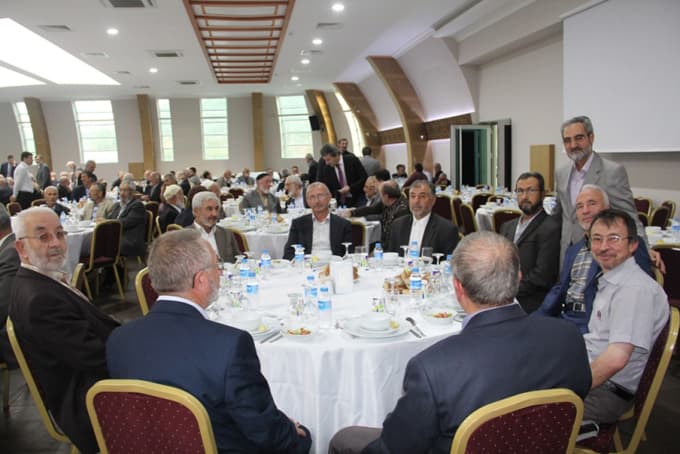 Müftülük, emekli din gönüllülerini bu yıl da unutmadı