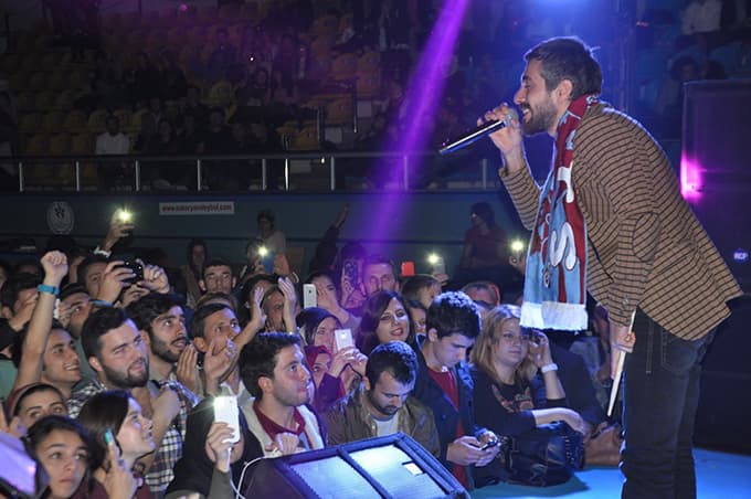 Resul Dindar Sakarya'da konser verdi