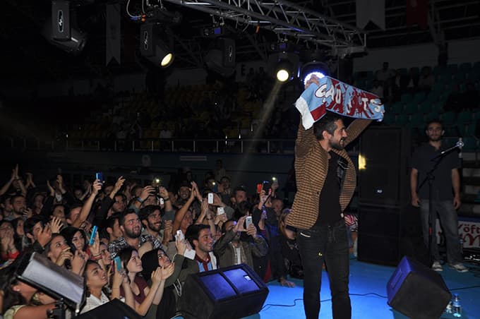 Resul Dindar Sakarya'da konser verdi