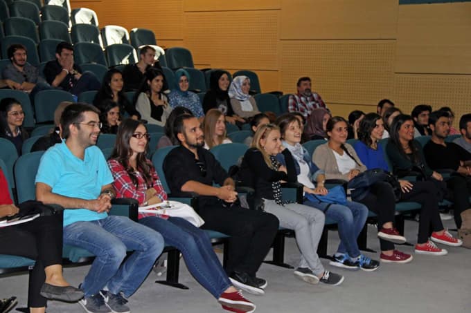 Hayalimiz olağanüstü olanı yapmak değil, iyi olanı yapmak
