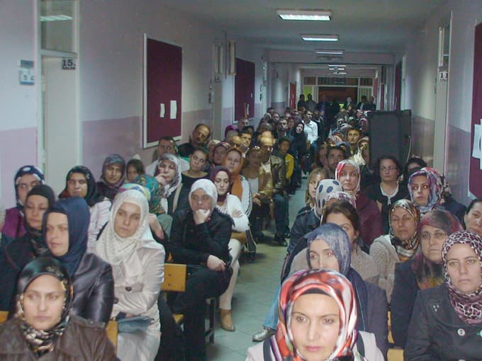 Okullarda seçim heyecanı başladı