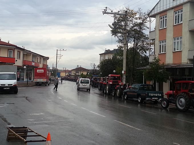 Ceza fiyatları düşünce, muayene sırasına girdiler