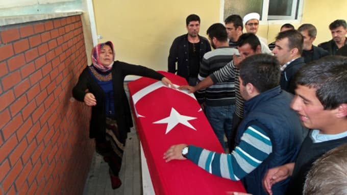 Birliğinde kalp krizi geçiren asker hayatını kaybetti