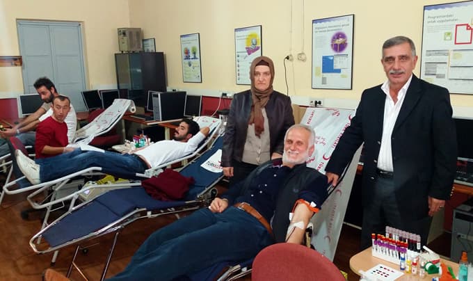 Ak Parti Sapanca kan bağışına destek oldu